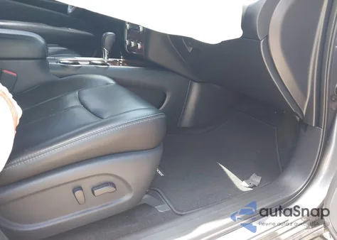 2018 Nissan Pathfinder Platinum z USA, uszkodzony, nr VIN 5N1DR2MN0JC626023